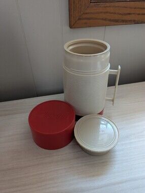 Aladdin Hy-Lo Thermos Bottle